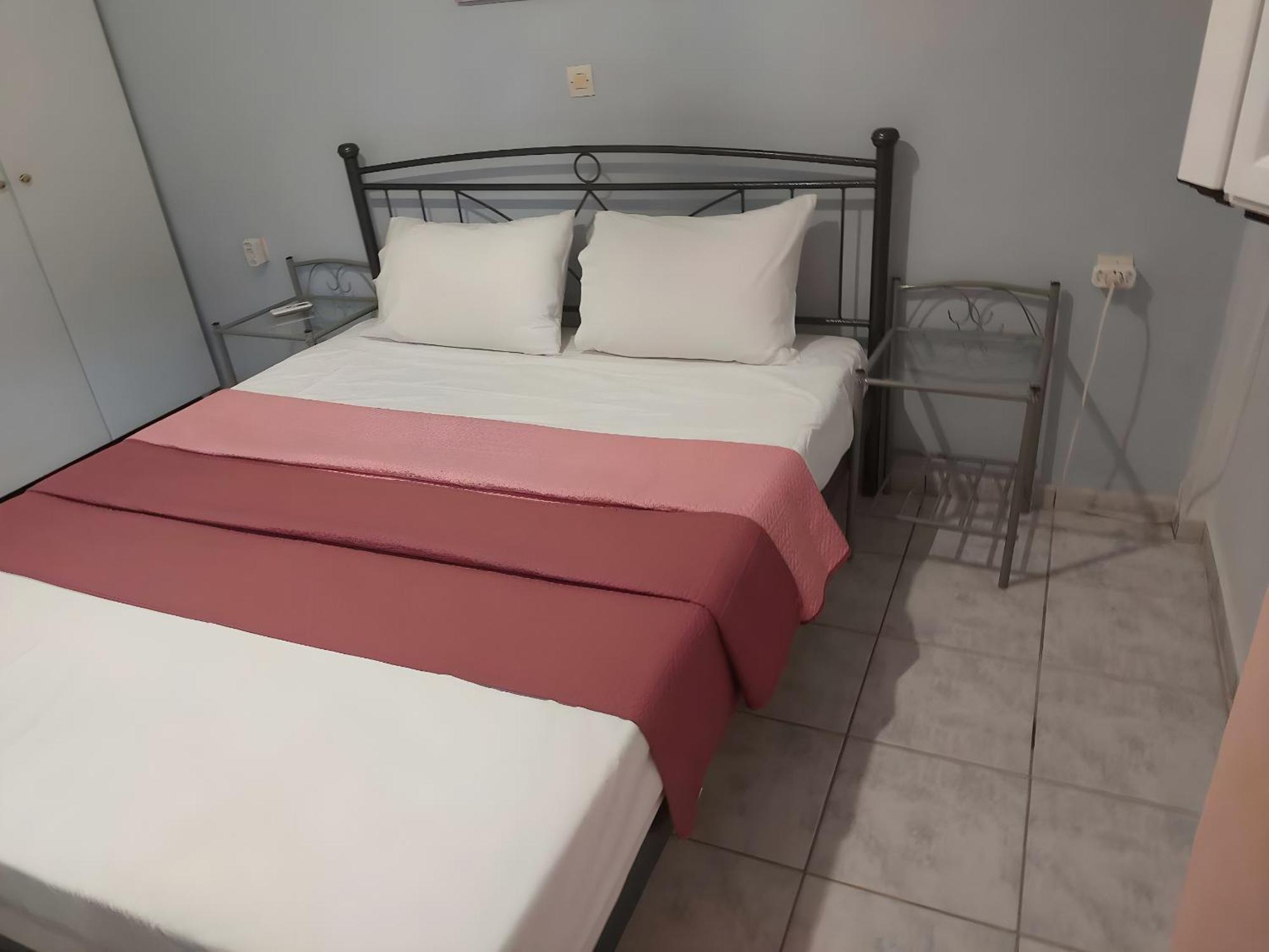 Rafaela's House Skiathos Town